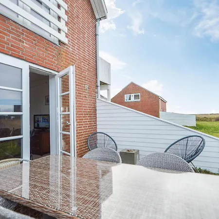 2 Bedroom Amazing In Romo *