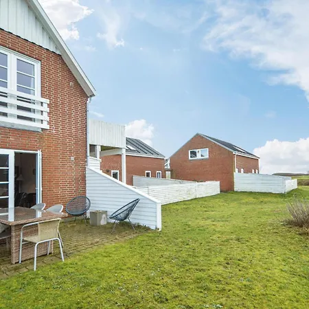 2 Bedroom Amazing In Romo Apartment *